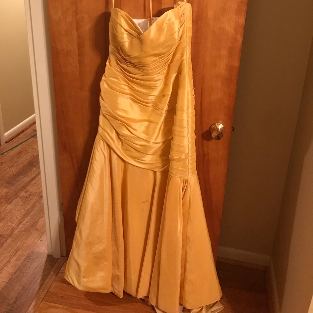 Yellow Belle Formal Dress